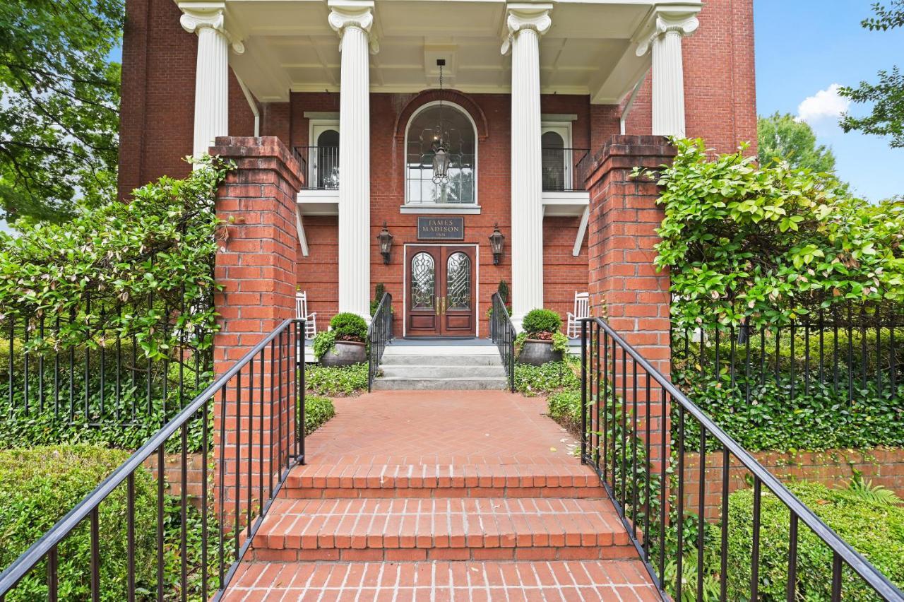 The James Madison Inn エクステリア 写真