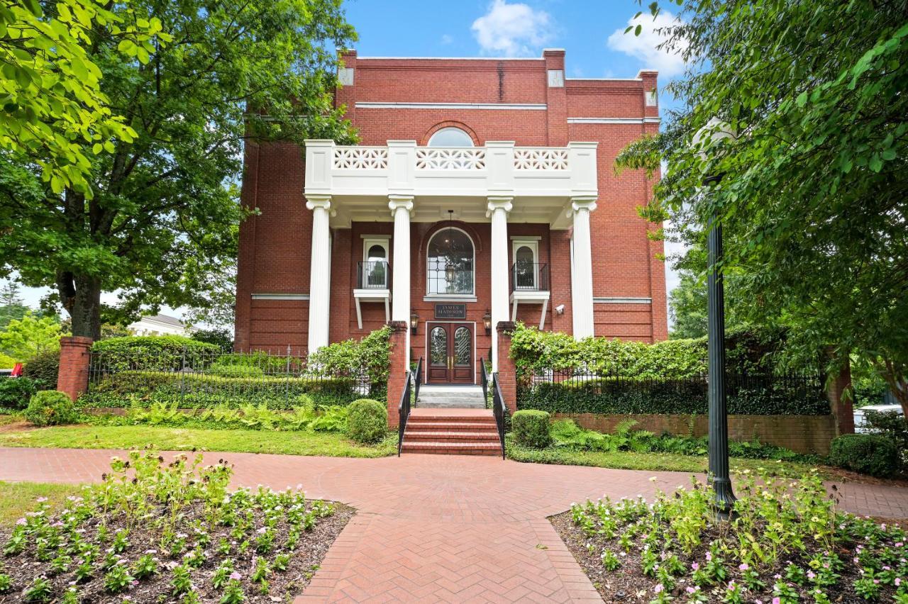 The James Madison Inn エクステリア 写真
