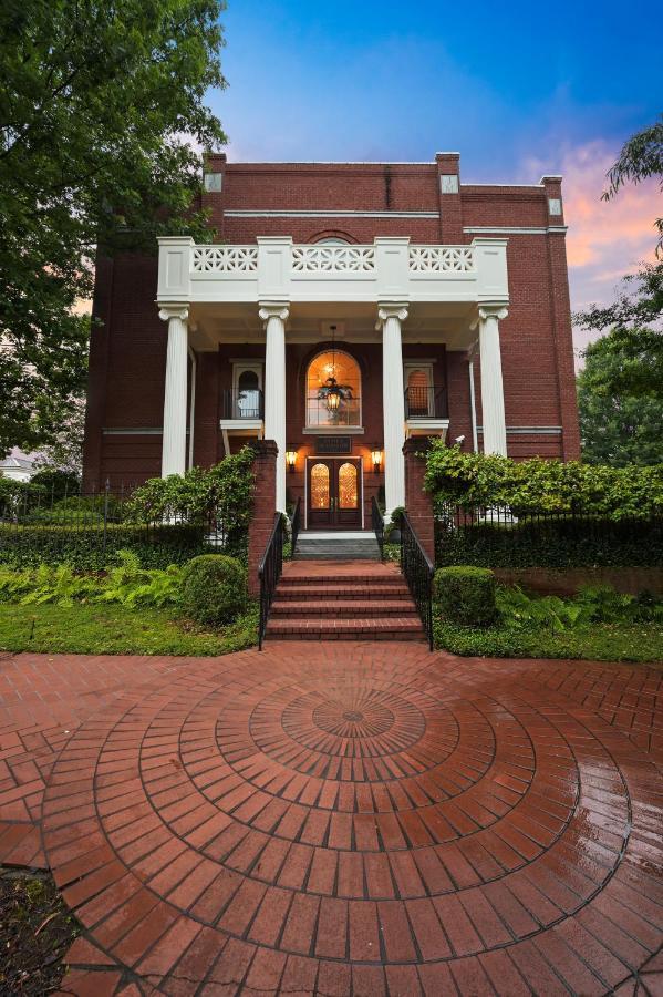 The James Madison Inn エクステリア 写真