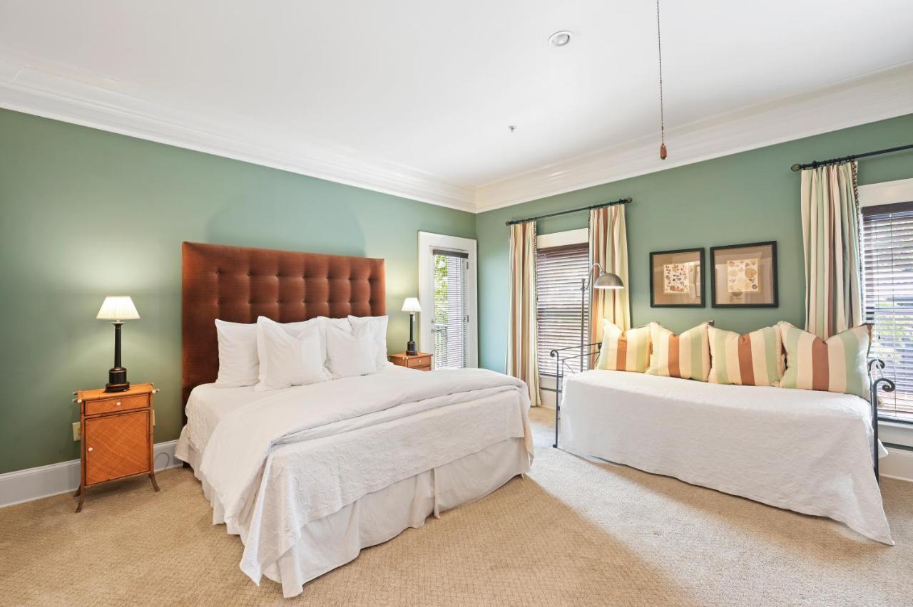 The James Madison Inn エクステリア 写真